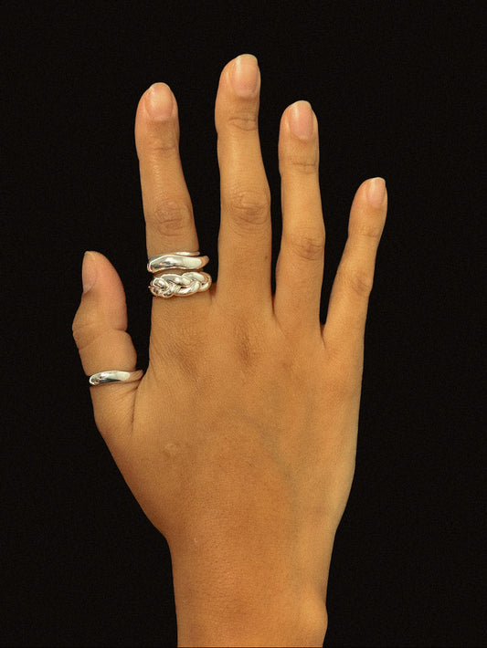 La Délicatesse – Braided Silver Ring