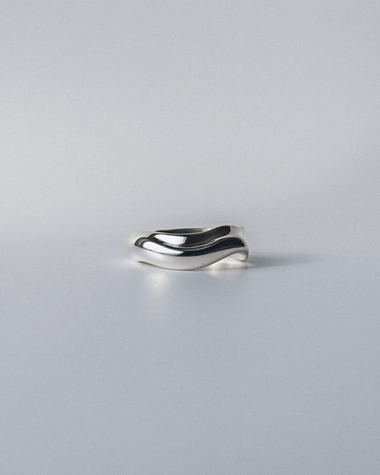 II. An Aeon Ago – Sculptural Silver Ring