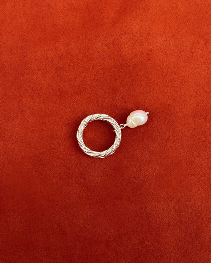 La Mélancolie No. 01 - Braided Baroque Pearl Ring