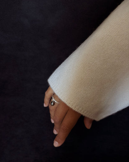 La Mélancolie No. 02 - Twisted Tahitian Keshi Pearl Ring