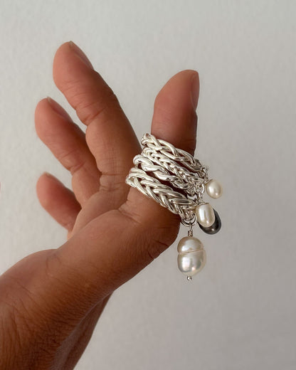 La Mélancolie No. 04 - Braided Silver Pearl Ring