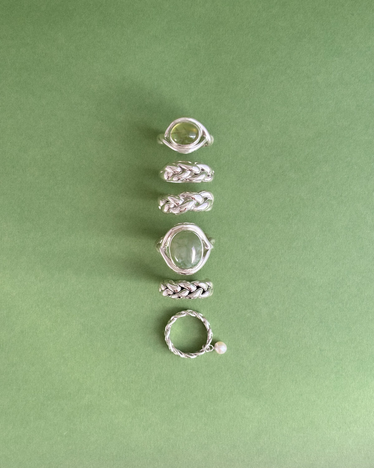 La Mélancolie - Braided Pearl Ring