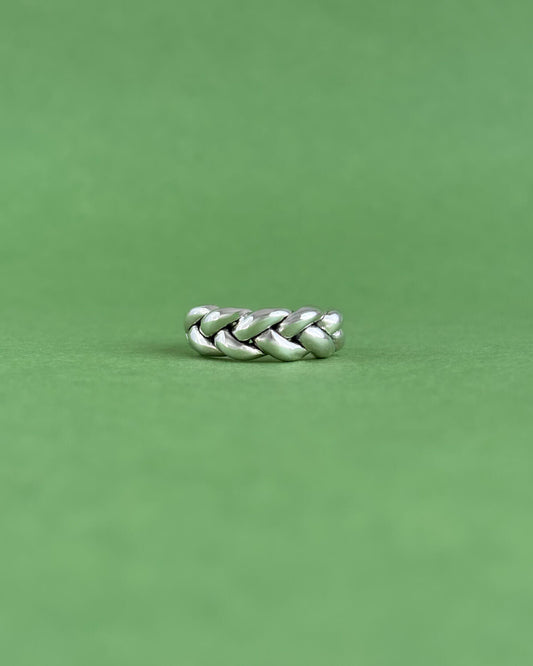The Sister – Braided Silver Ring