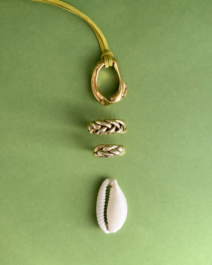 The Solace – Braided Brass Ring